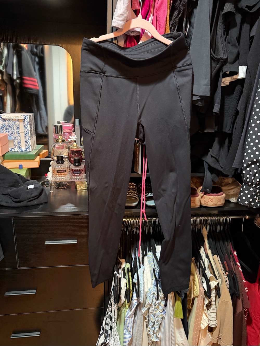 Women's Black High-Waist speedy Lululemon Leggings